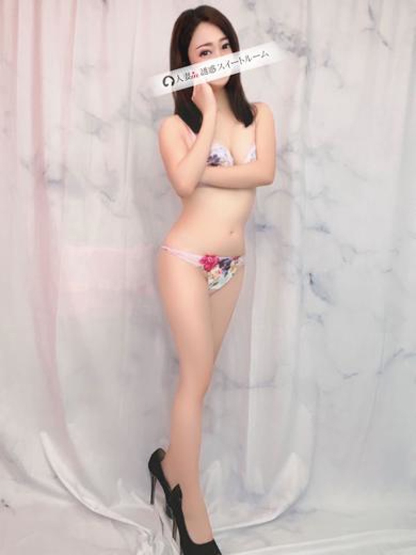 華崎あや